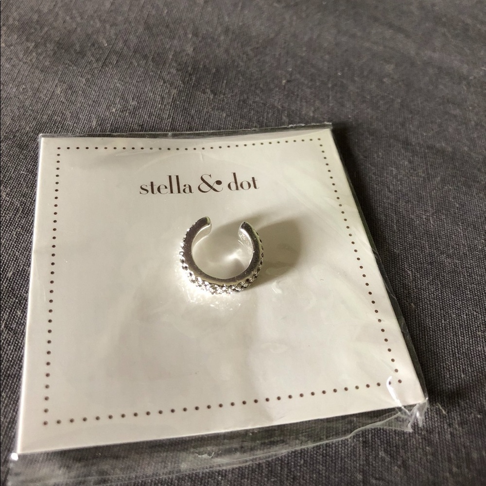 Stella&dot earring cuff!